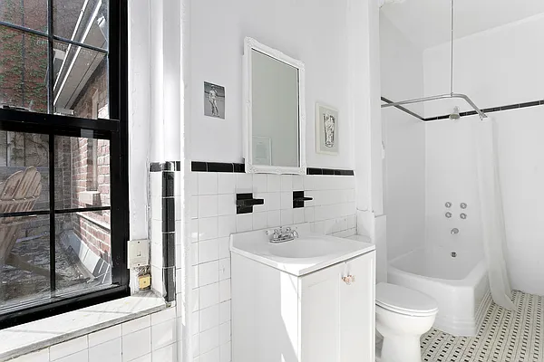 Rented by Corcoran | media 12