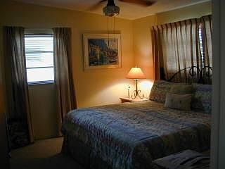 4th image of 190 Azalea St