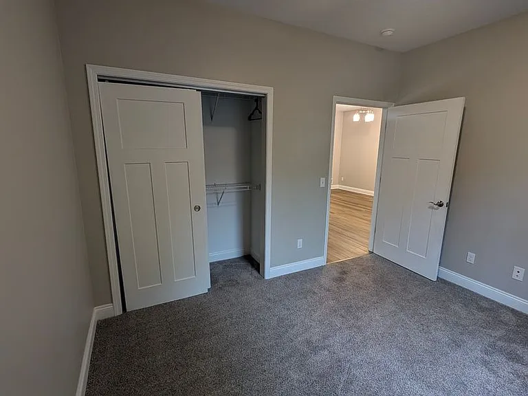 652 Treadway Blvd — Photo 10