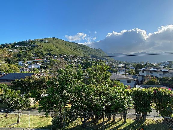 porch view, Manoa valley
