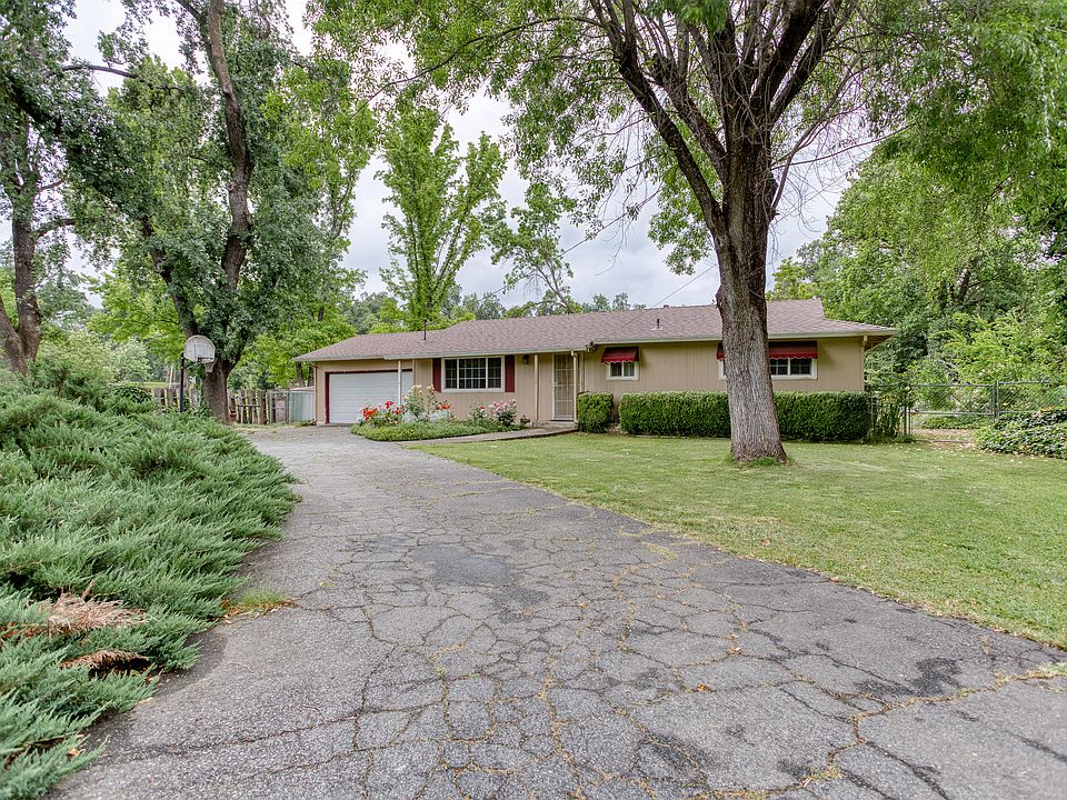 1st image of 2880 Sacramento Dr