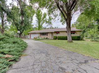 2880 Sacramento Dr, Redding, CA 96001