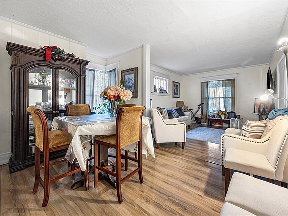 4th image of 123 Albemarle St
