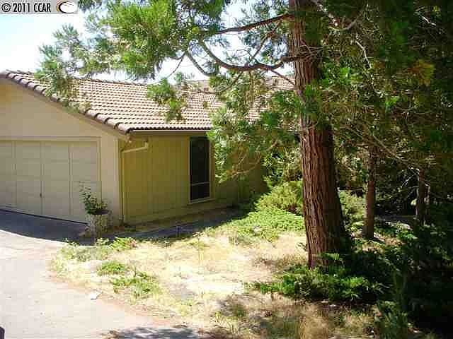 1st image of 23 Cumberland Ln