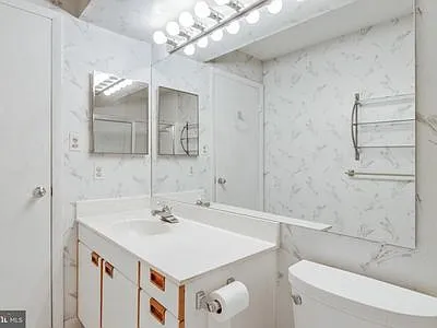 7 Pipe Hill Ct #B — Photo 11