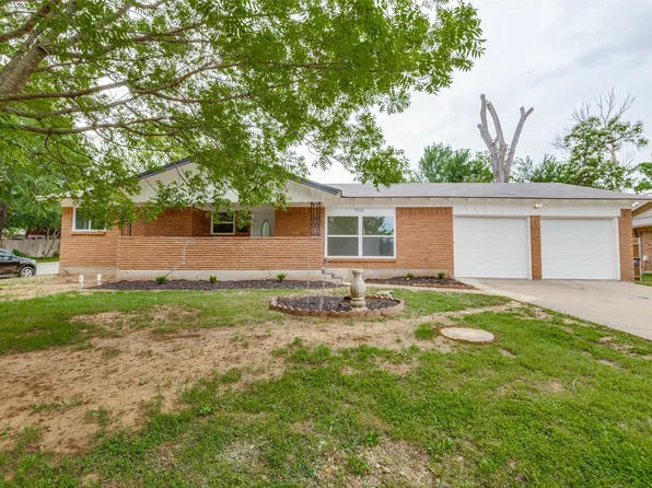 7016 Meadowbrook Dr, Fort Worth, TX 76112