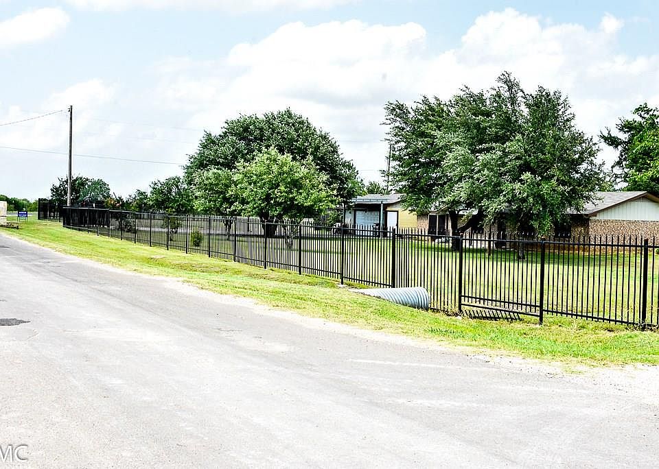 1st image of 5962 Crandall Hills Dr