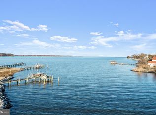 1268 Hayes Rd, Shady Side, MD 20764