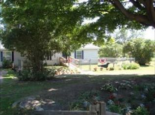 658 Anderson Rd, Boyne City, MI 49712