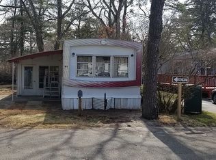 525 Riverleigh Ave, Riverhead, NY 11901