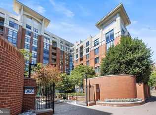 1021 N Garfield St #B38, Arlington, VA 22201