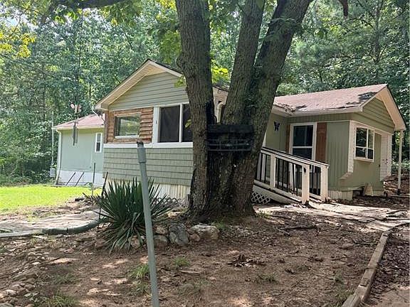 2nd image of 296 Mountain View Cir