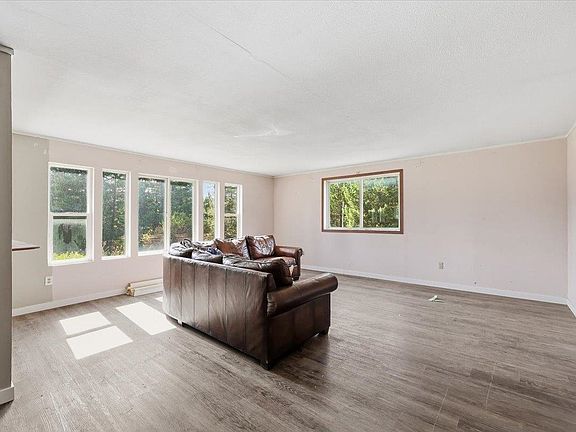 4th image of 8531 Fertile Valley Rd