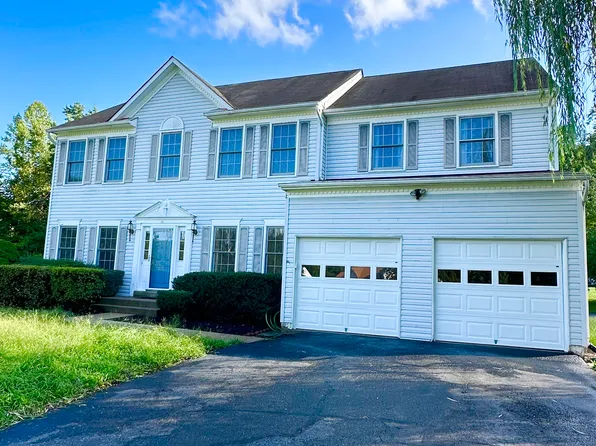 19 Sunrise Valley Ct, Stafford, VA 22554