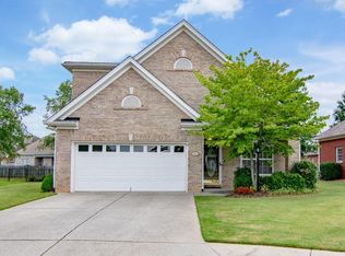 581 Sletten Dr, Lawrenceville, GA 30046