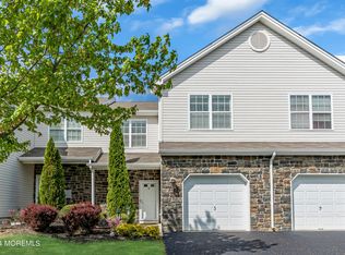 42 Santa Rosa Ln, Tinton Falls, NJ 07753