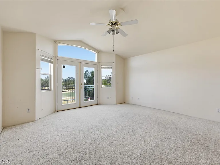 9236 Eagle Ridge Dr — Photo 12