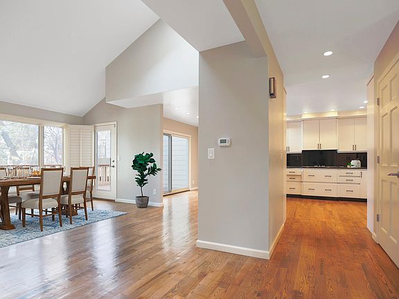 4th image of 4505 S Yosemite St Unit 368