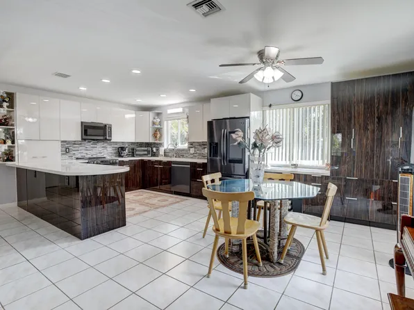8930 SW 149th Ter, Miami, FL