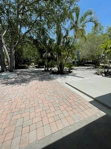 2559 E Paulstan Ct — Photo 28