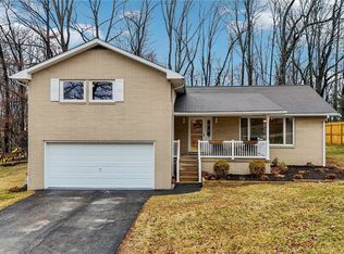 862 White Farm Rd, Indiana, PA