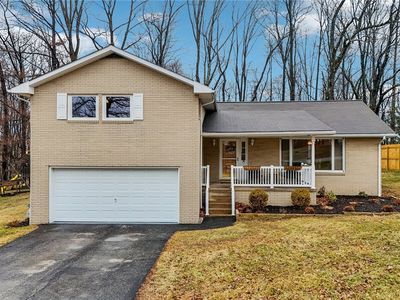 862 White Farm Rd, Indiana, PA, 15701