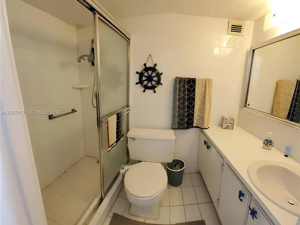 3180 S Ocean Dr #315