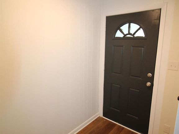 3rd image of 2661 N 10th Ave #B-2