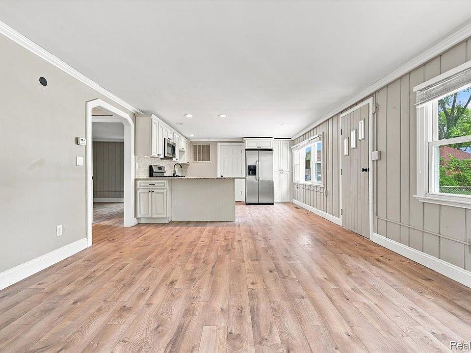 2428 Circle Dr, photo 9