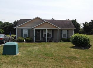 126 Morning Dew Dr, Statesville, NC 28677