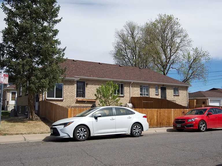 1600 Winona Ct #1 — Photo 13