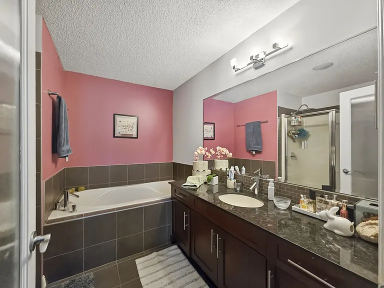 2634 McLean Ave SW — Photo 37