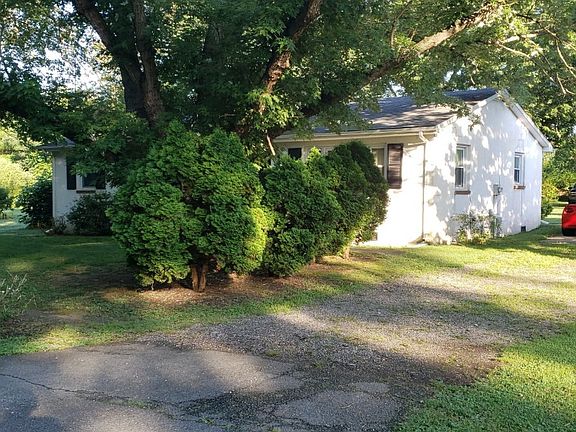 2nd image of 26165 Barnes Ct