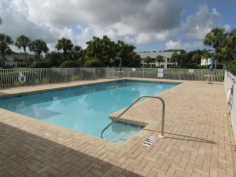 408 Laurel Lake Dr #206 — Photo 17