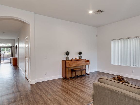 4th image of 10423 E Plata Ave