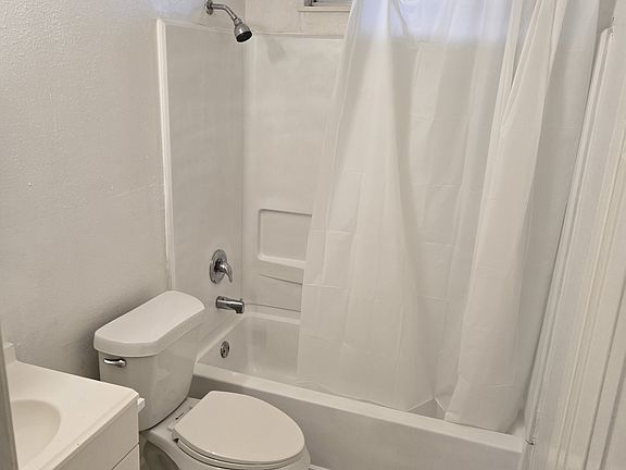 2nd image of 346 Ashland Dr #1