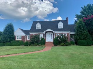 912 1st Ave, Lawrenceburg, TN 38464