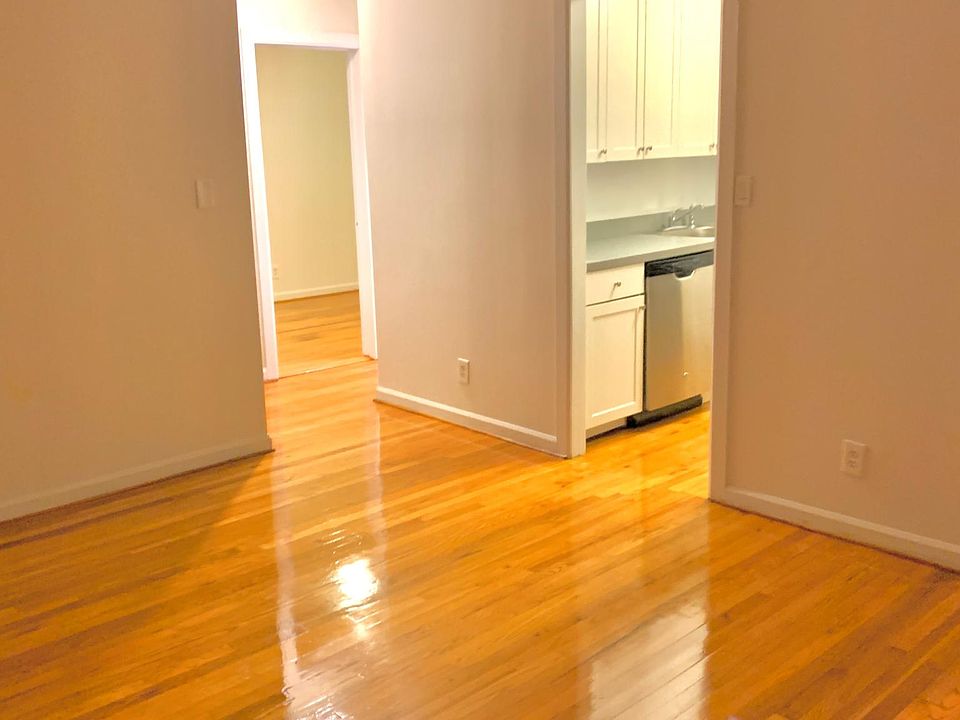 1st image of 20315 42nd Ave APT 3