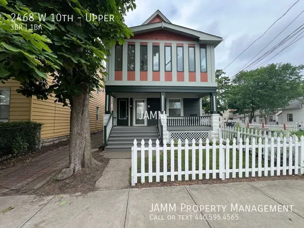 2468 W 10th St, Cleveland, OH 44113