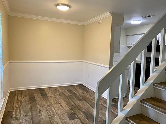 3rd image of 2494 Etiwan Ave #8-I