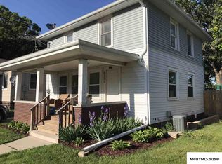 819 N Connecticut Ave, Mason City, IA 50401