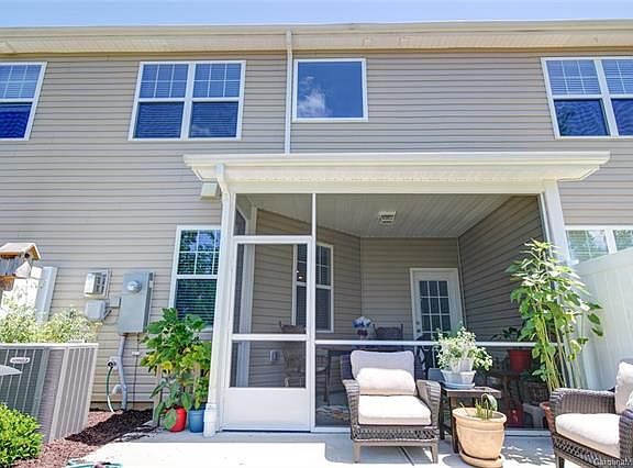 5th image of 2793 Sawbridge Ln