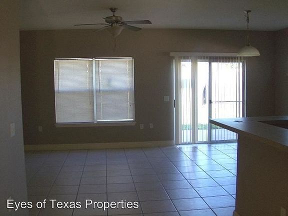3rd image of 6916-A Meador Ave
