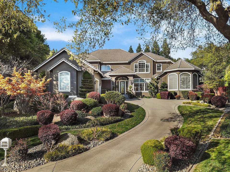 2nd image of 9813 Sattley Pl