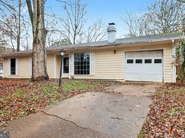 8865 Raven Dr, Jonesboro, GA 30238