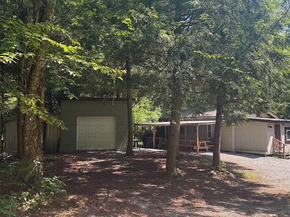 1st image of 19 Beaverdam Brook Dr