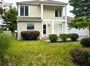 31540 Lake Rd, Bay Village, OH 44140