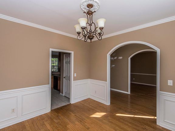 4th image of 9236 N Moreto Cir