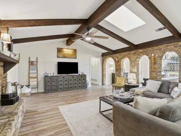 2217 Westlake Dr, Plano, TX 75075