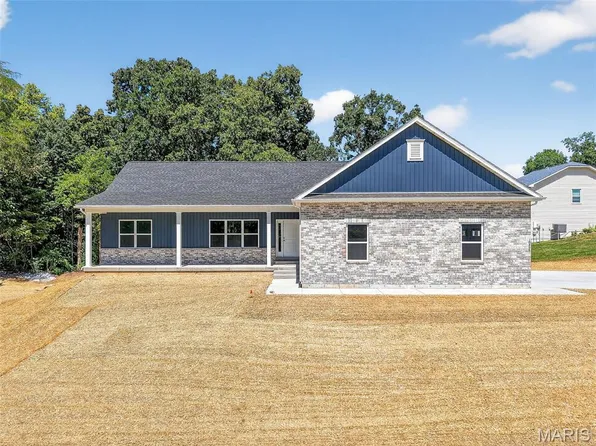 130 Bristol Ridge Dr, Troy, MO 63379